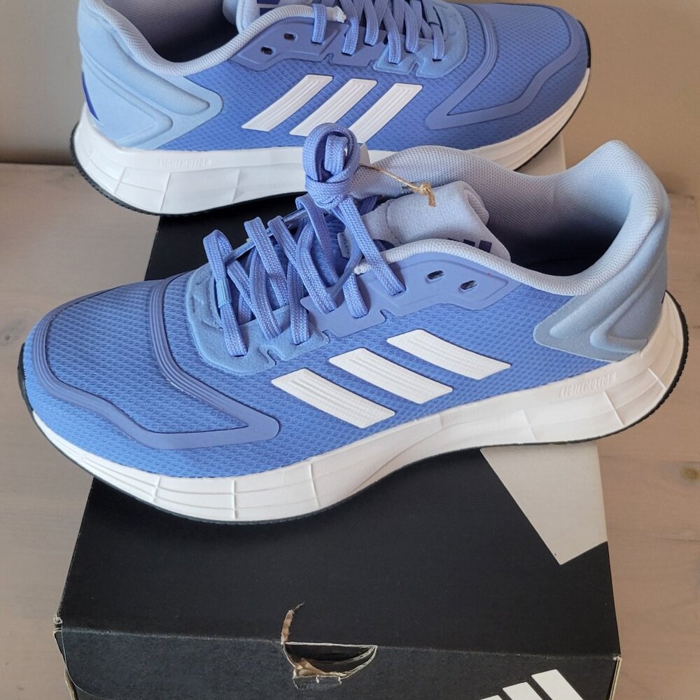 Adidas Duramo Size 7, navy blue brand new